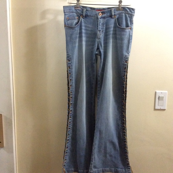 Vintage Buffalo David Bitton jeans with vented lace up sides - Picture 4 of 13